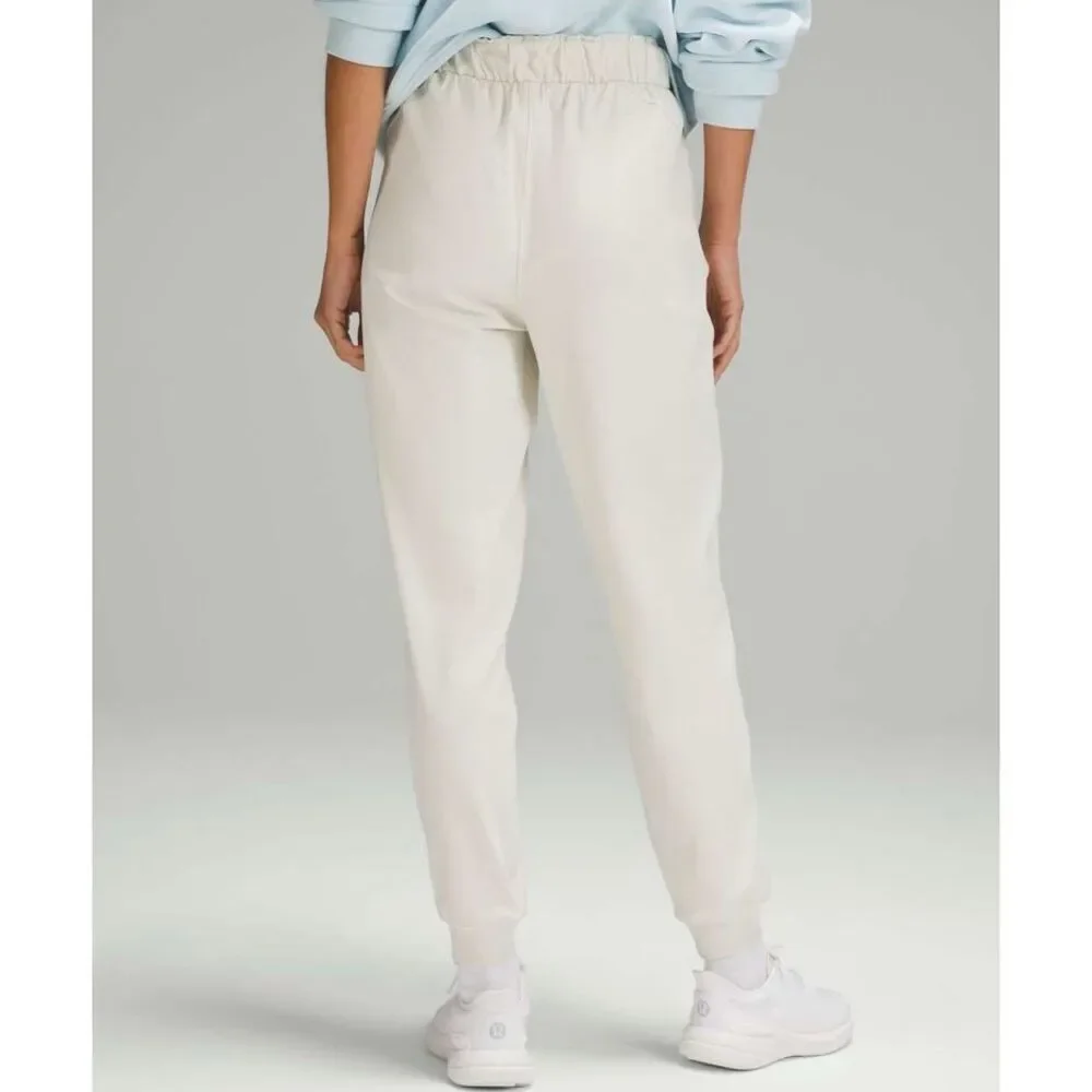 Lululemon Stretch High-Rise Jogger *Full Length, Bone, Sz6, Style Number: W5FXES - Picture 2 of 8
